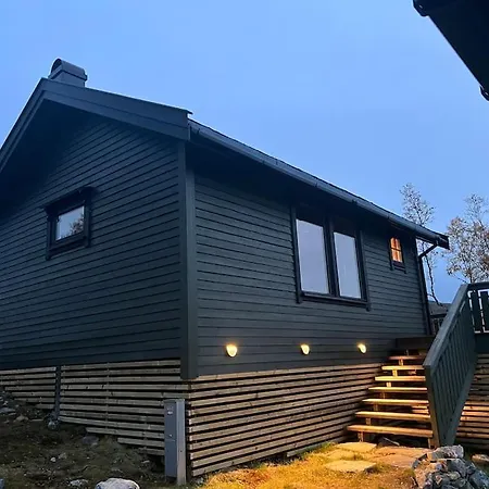 I Bjornlia, Skaidi Holiday home